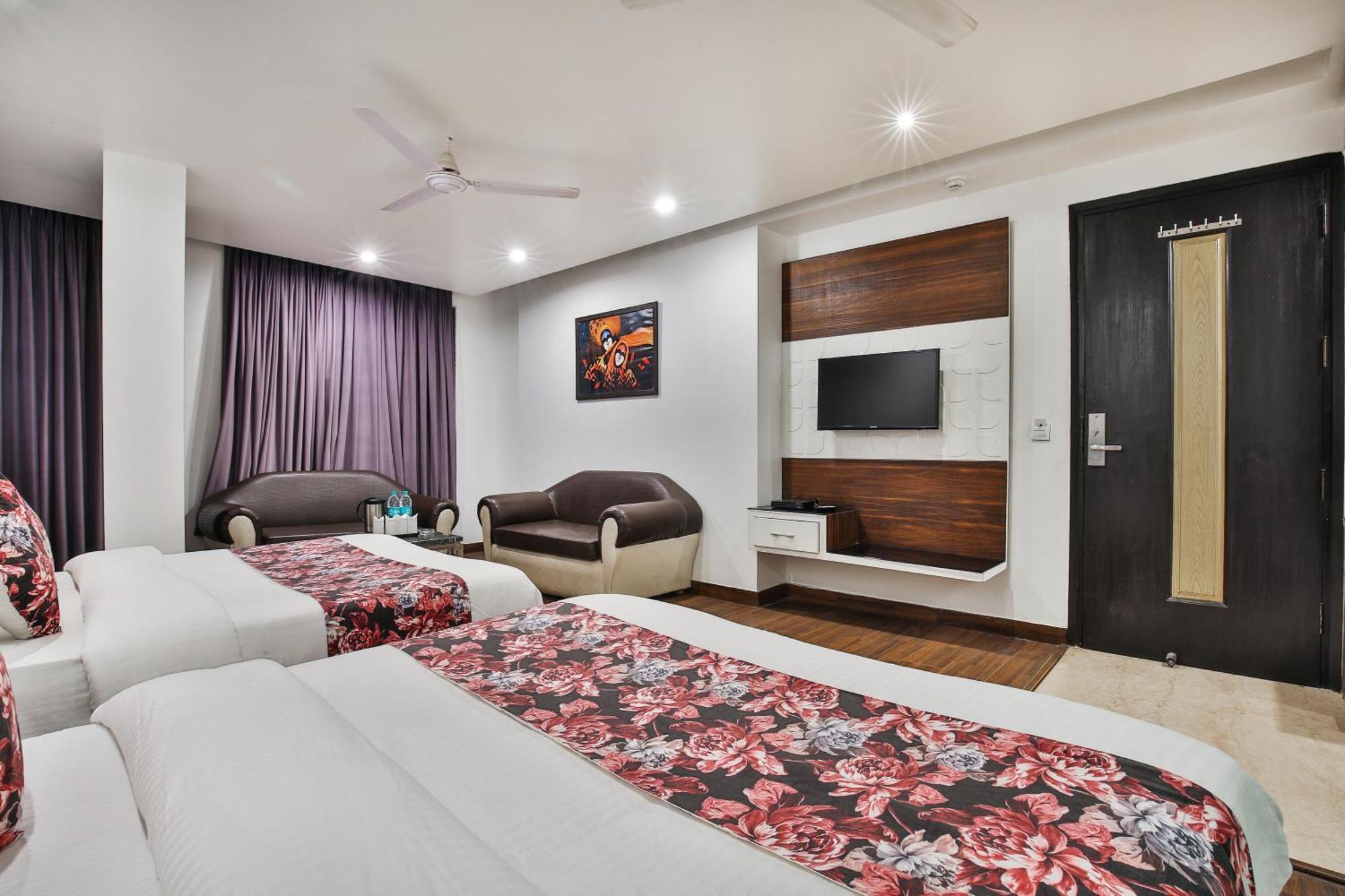 Hotel Uppal International, Near New Delhi Railway Station Kültér fotó