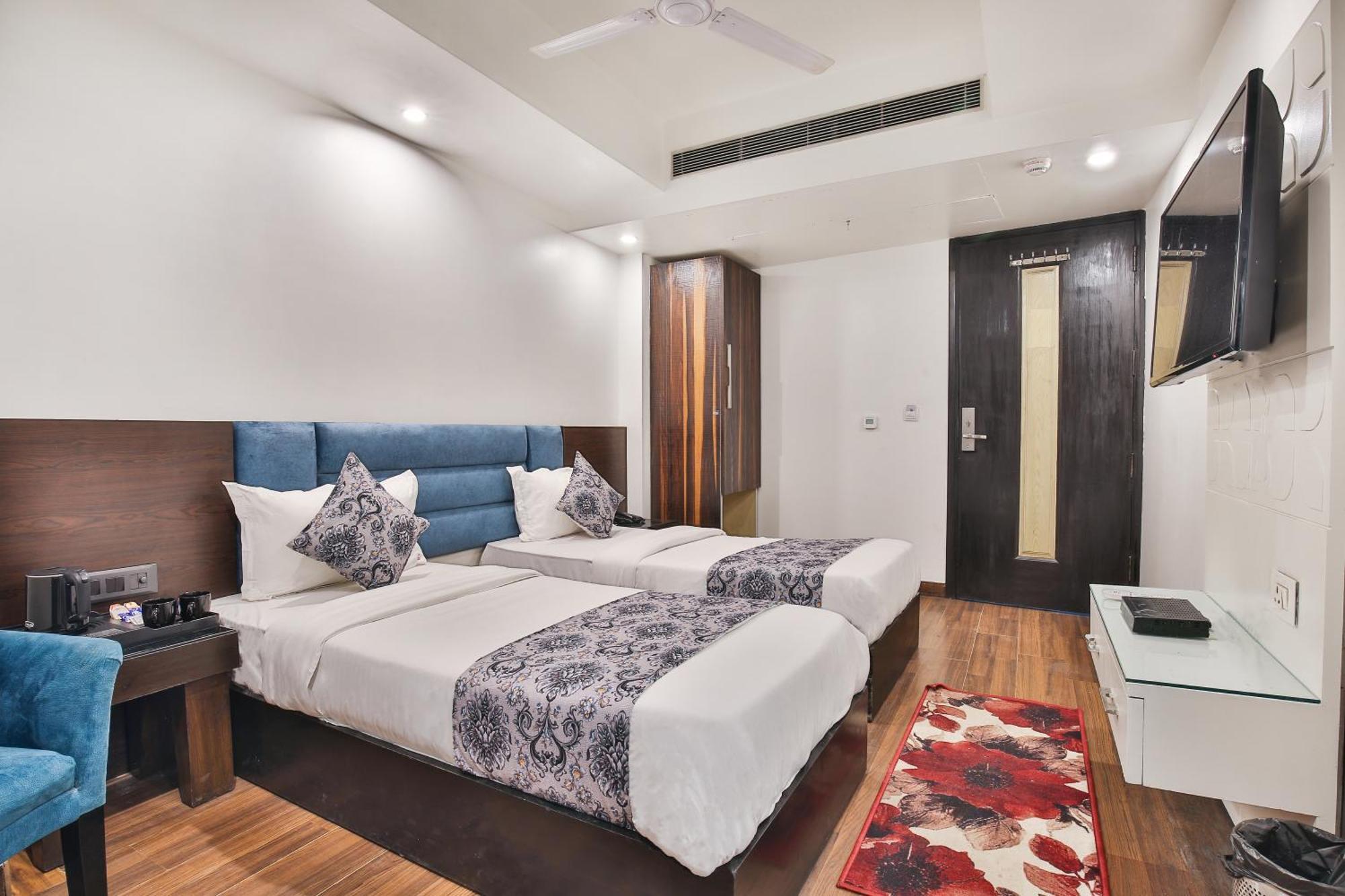 Hotel Uppal International, Near New Delhi Railway Station Kültér fotó