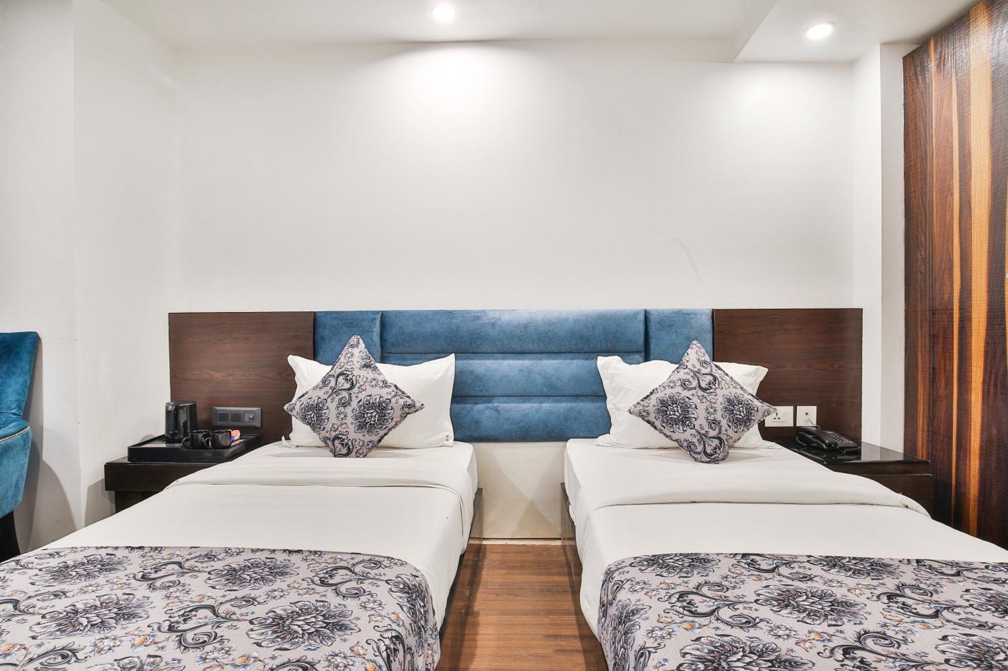 Hotel Uppal International, Near New Delhi Railway Station Kültér fotó