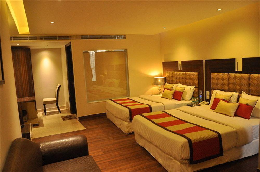 Hotel Uppal International, Near New Delhi Railway Station Kültér fotó