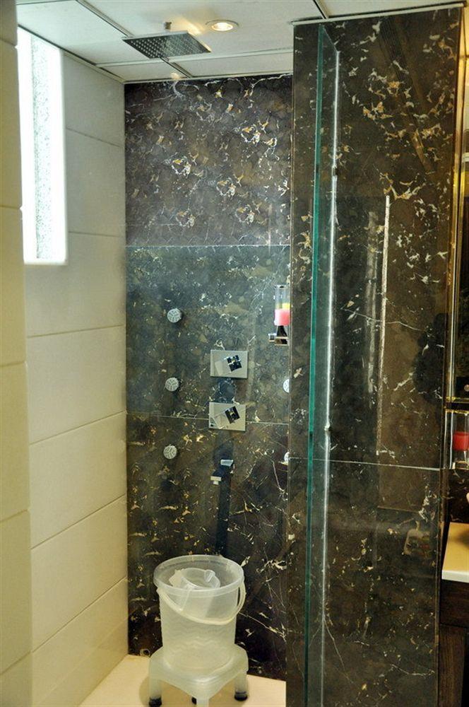 Hotel Uppal International, Near New Delhi Railway Station Kültér fotó